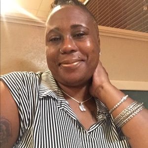 Meet your Posher, Kellie